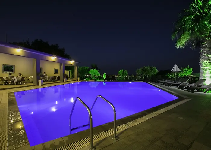 Apartmanhotel Hillside & 3*