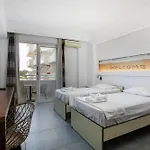 Hillside & Aparthotel