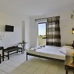 Hillside & Aparthotel