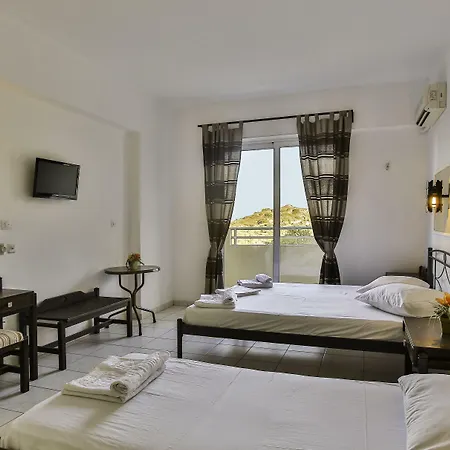 Aparthotel Hillside & 3*