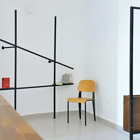 Aparthotel Hillside &