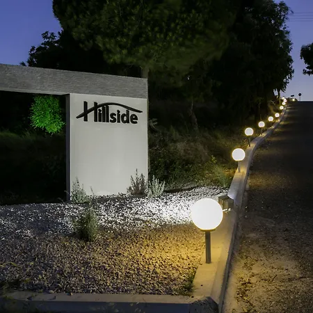 Hillside & Aparthotel