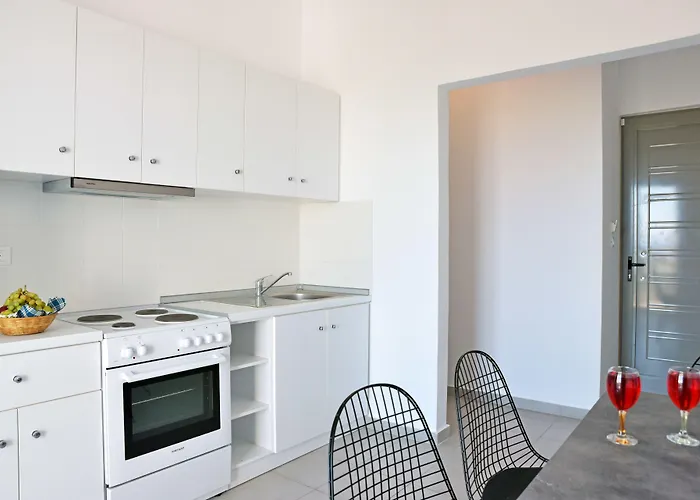 Апарт-отель Hillside &