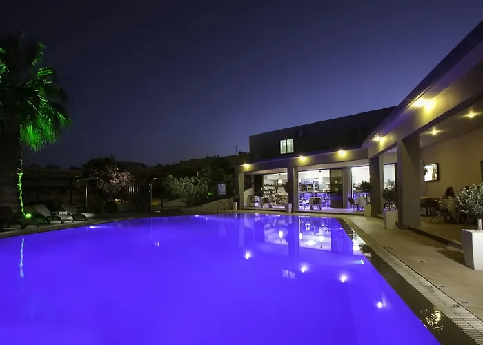 Апарт-отель Hillside & Фалираки