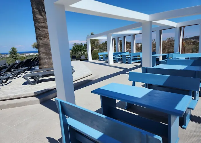 Hillside & Апарт-отель