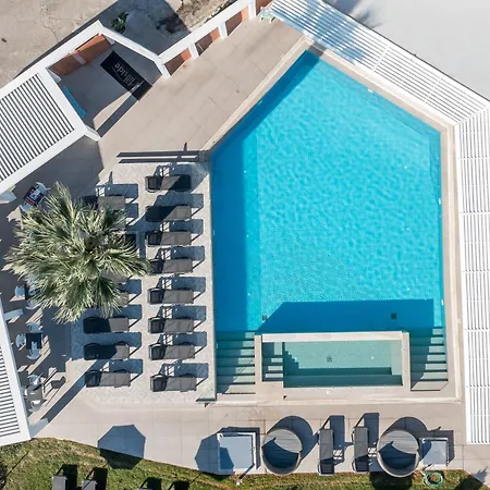 Aparthotel Hillside & 2*