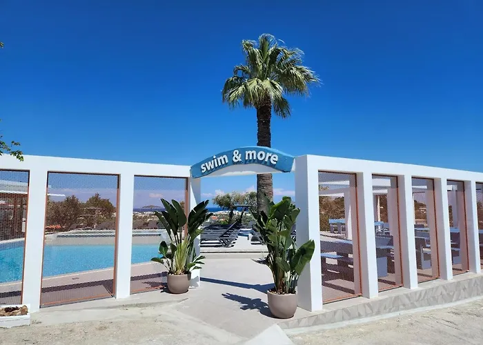 Apart-hotel Hillside & 3*